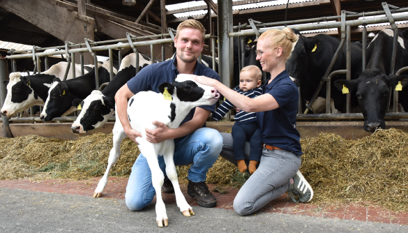 Bio-Neuumsteller Stefan Potthoff vertraut auf Futter der BioMühle Hamaland