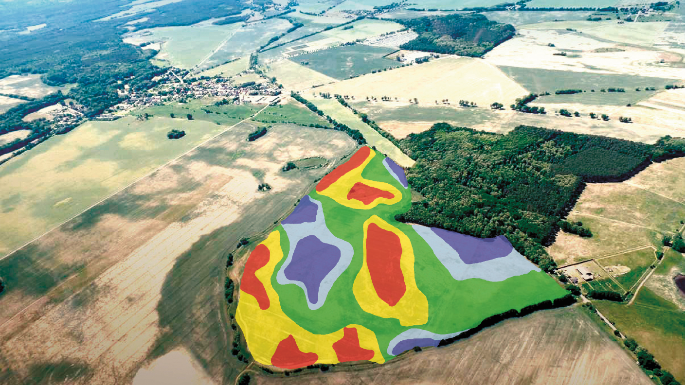 Eine auf einem Feld eingeblendete Managementzonenkarte aus der Vogelperspektive
