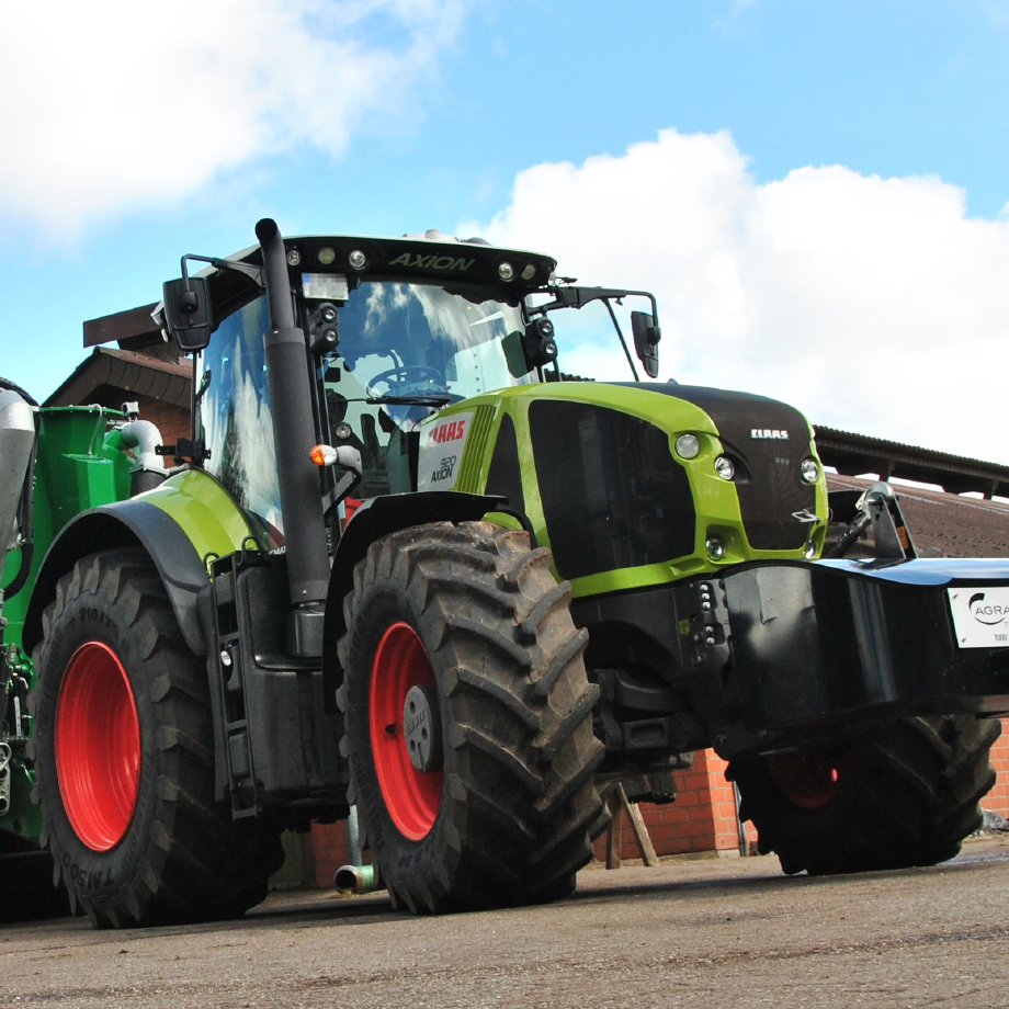 Claas Schlepper