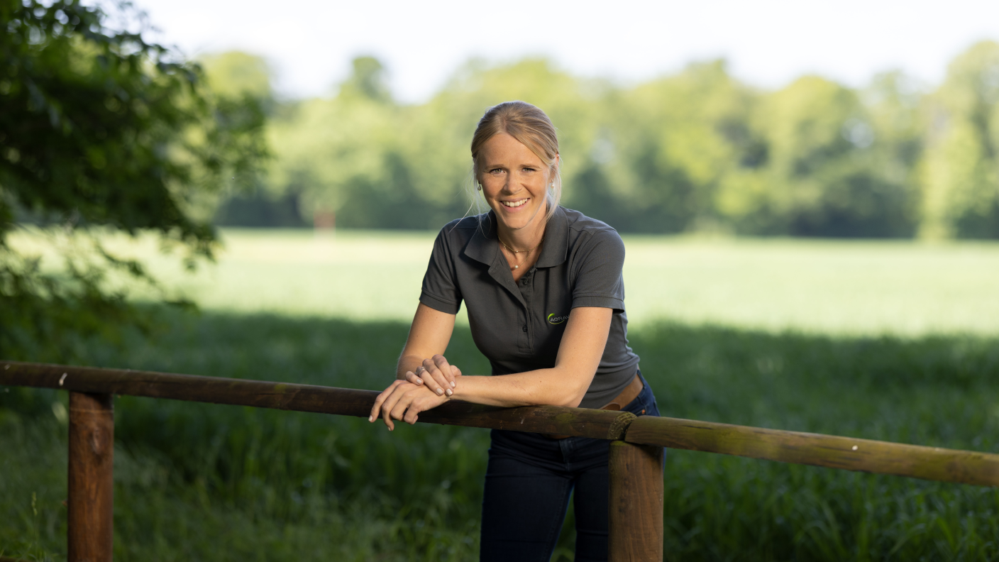 AGRAVIS Mitarbeiterin Sarah Voss-Schriefer