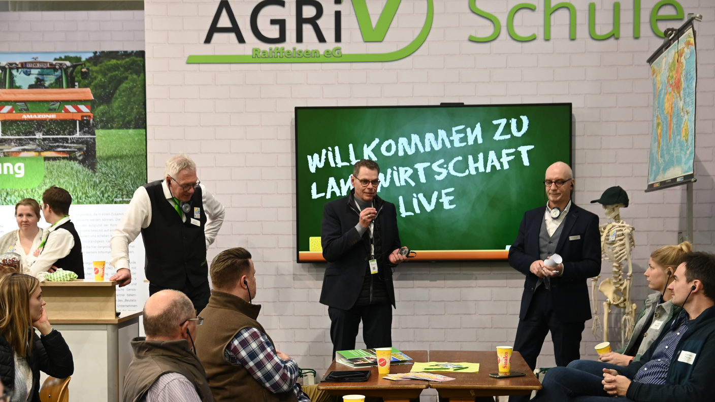 AGRAVIS Schulbuchprojekt auf den Agrarunternehmertagen