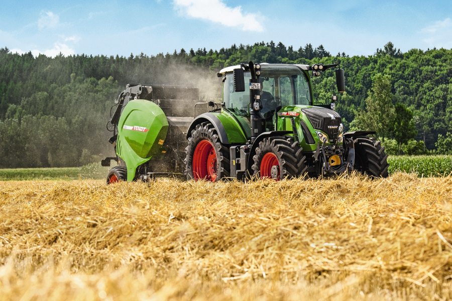 Fendt  Rotana