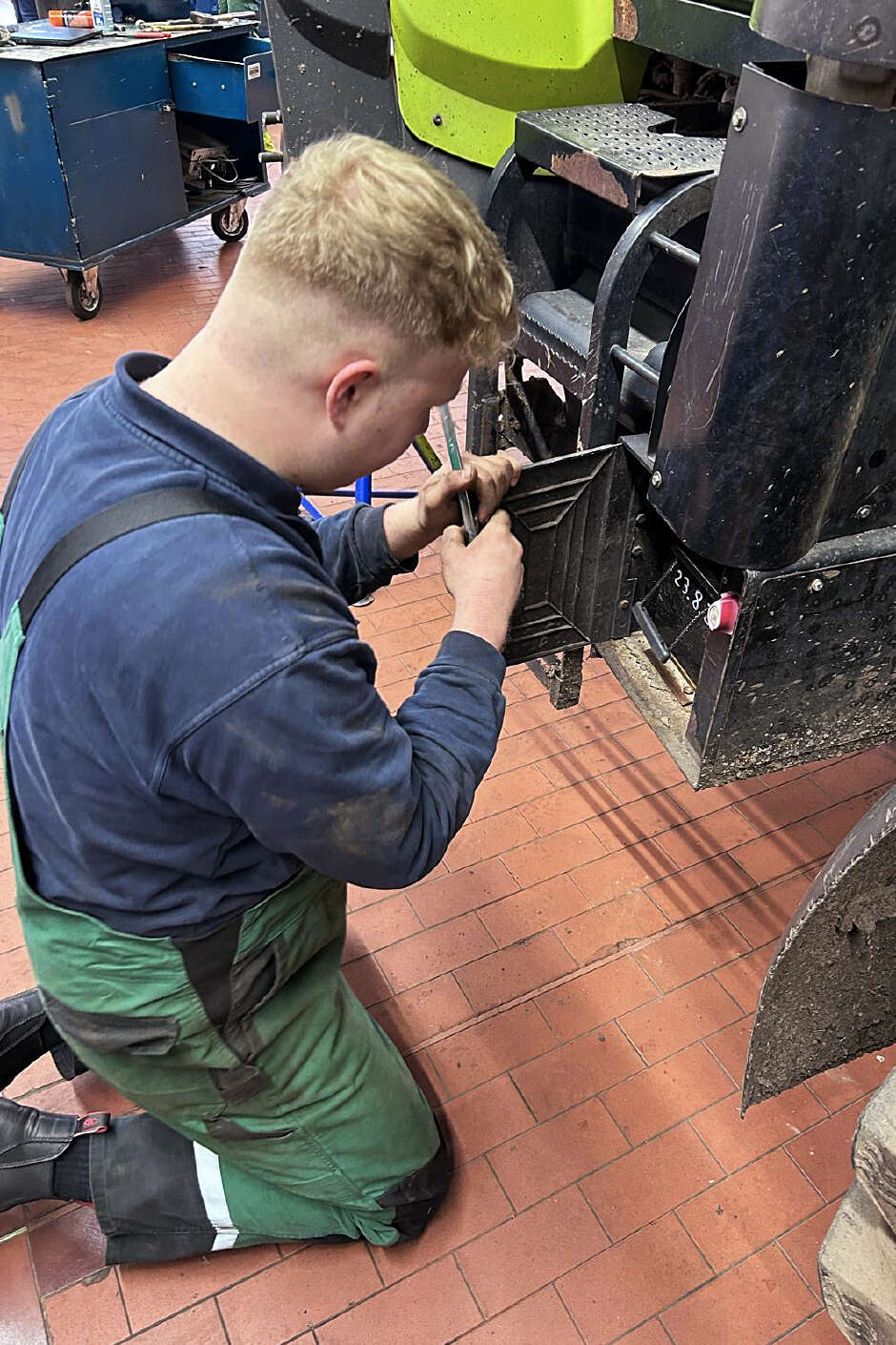 Praktikant Werkstatt