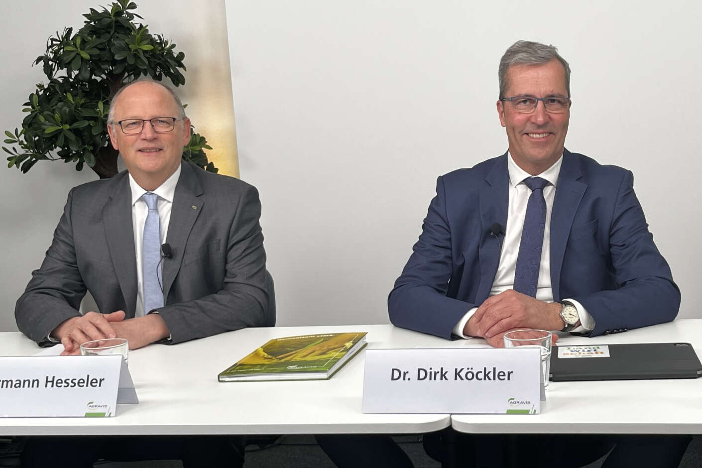 Hermann Hesseler, Dr. Dirk Köckler und Bernd Homann bei der digitalen Aktionärsinfo