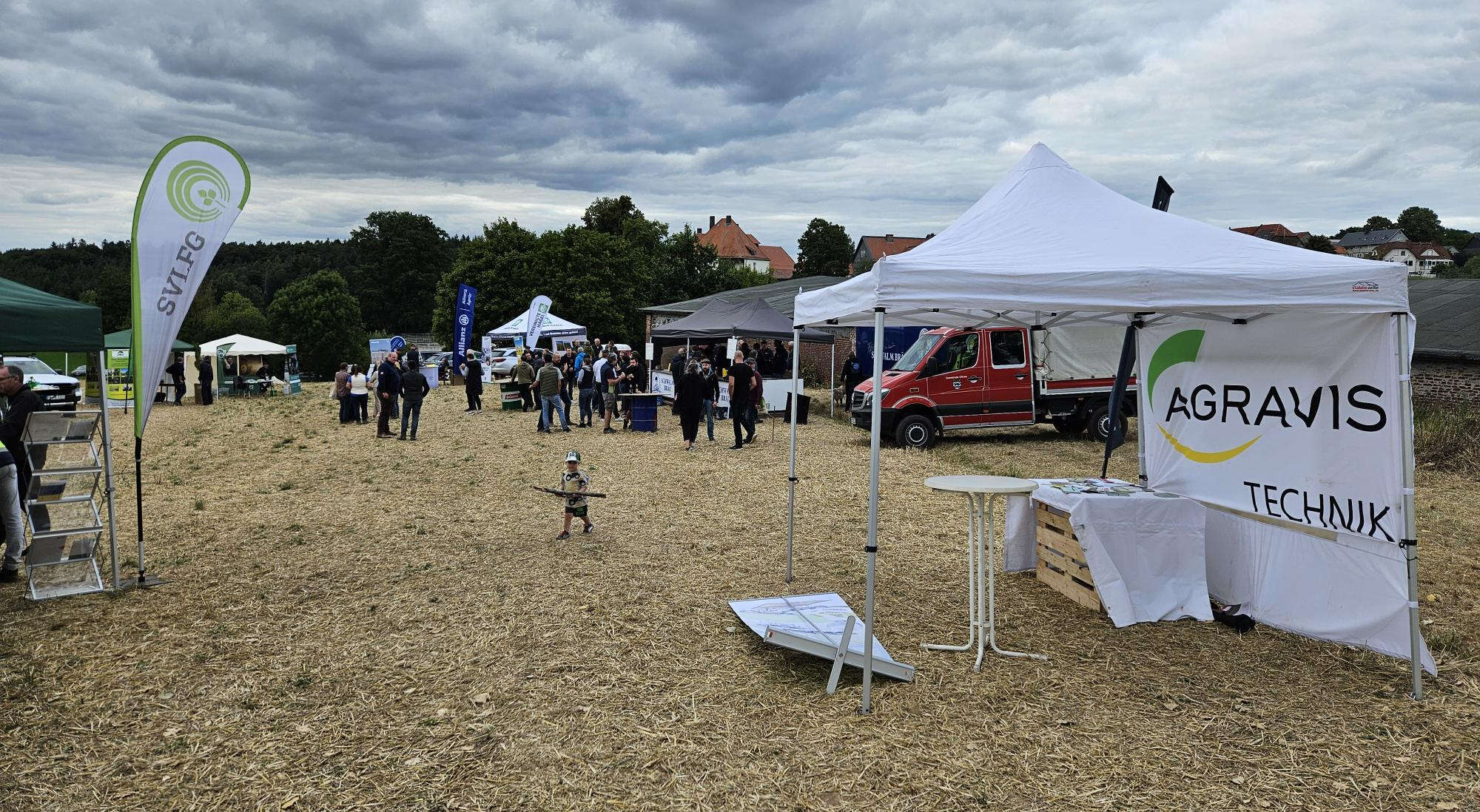 AGRAVIS Technik-Stand auf dem Smart Farming-Feldtag in Hessen