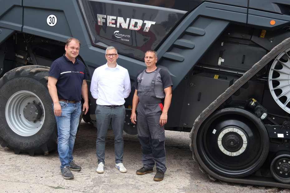 AGRAVIS Technik Sachsen-Anhalt/Brandenburg Vertragsunterzeichnung Loitsche