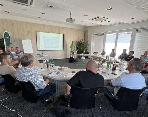 Die Teilnehmdenen der TRGS-Schulung für Biogasanlagen. 