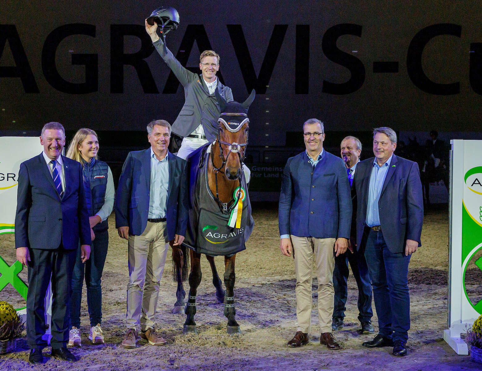 Siegerehrung beim AGRAVIS-Cup Oldenburg.